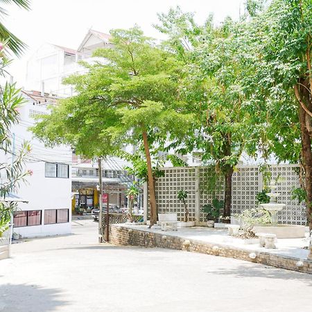 Rak Kun Resort 2 Nakhon Sawan Esterno foto