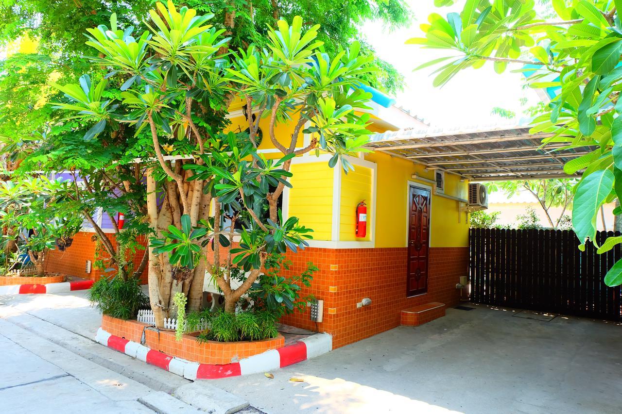 Rak Kun Resort 2 Nakhon Sawan Esterno foto