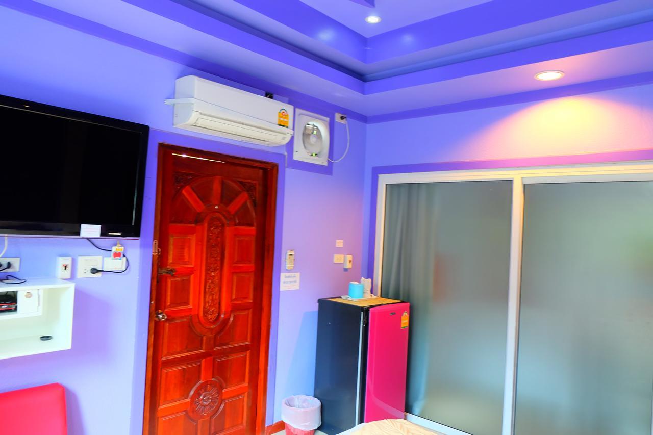 Rak Kun Resort 2 Nakhon Sawan Esterno foto