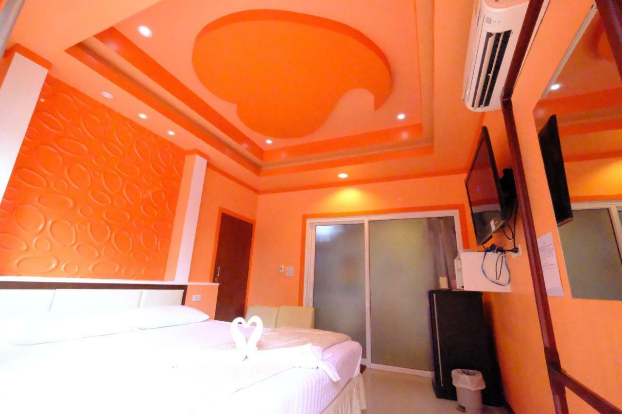 Rak Kun Resort 2 Nakhon Sawan Esterno foto